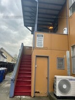 1337 Oak St in Napa, CA - Building Photo