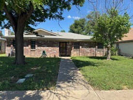 7200 Hatton Rd in Amarillo, TX - Building Photo