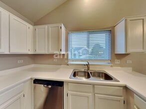 495 W Camden Ln in South Elgin, IL - Building Photo - Building Photo