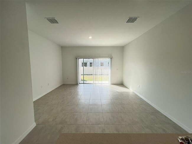 2961 Skyline Lp in Kissimmee, FL - Building Photo - Building Photo