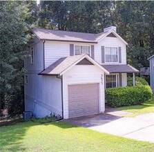 2675 Wildflower Ln SW in Snellville, GA - Building Photo - Building Photo