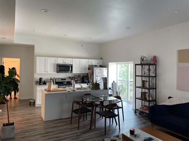 property at 980 N Marshall St