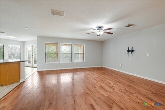 1319 Pecan Station in San Antonio, TX - Building Photo - Building Photo