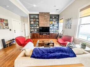589 Franklin St in Cambridge, MA - Building Photo - Building Photo