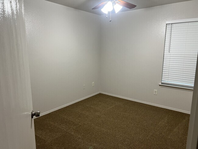 7614 Downe Dr in White Settlement, TX - Building Photo - Building Photo