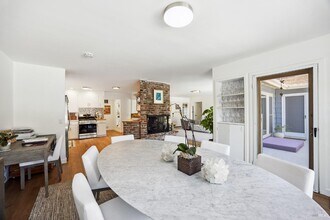 40 Peninsula Rd in Belvedere, CA - Building Photo - Building Photo