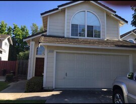 3018 Badger Dr in Pleasanton, CA - Building Photo