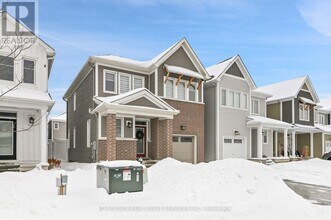 1017 Keeper Hts in Ottawa, ON - Building Photo - Building Photo