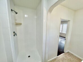 1406 Sassafras St in San Diego, CA - Building Photo - Building Photo