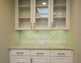 6507 Starling Cir in Dallas, TX - Building Photo - Building Photo