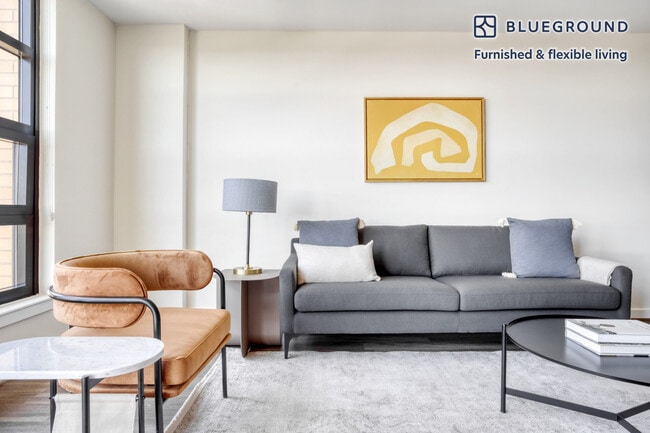 3444 Fairfax Dr in Arlington, VA - Building Photo - Building Photo