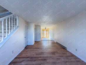 7104 Robin Dr in Gillette, WY - Building Photo - Building Photo