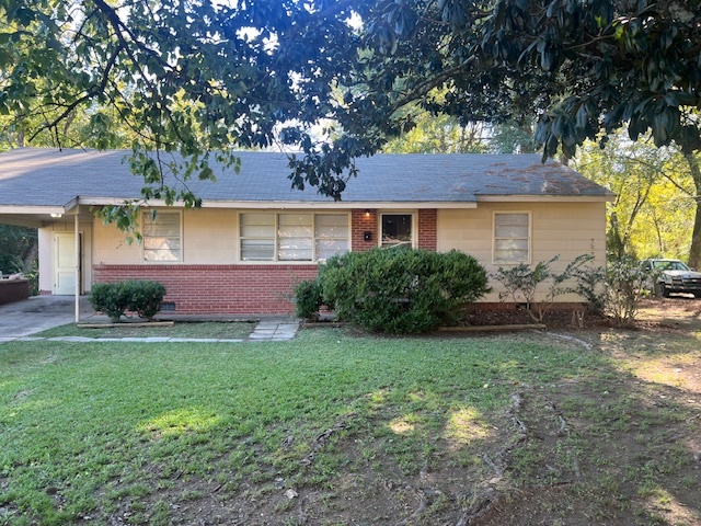 319 Barnes St in Jackson, MS - Building Photo