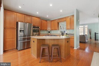 8907 Samuel Joy Way in Ellicott City, MD - Building Photo - Building Photo