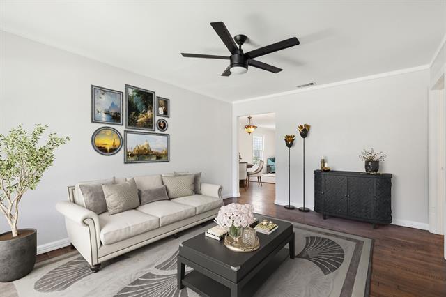 property at 4908 Calmont Ave