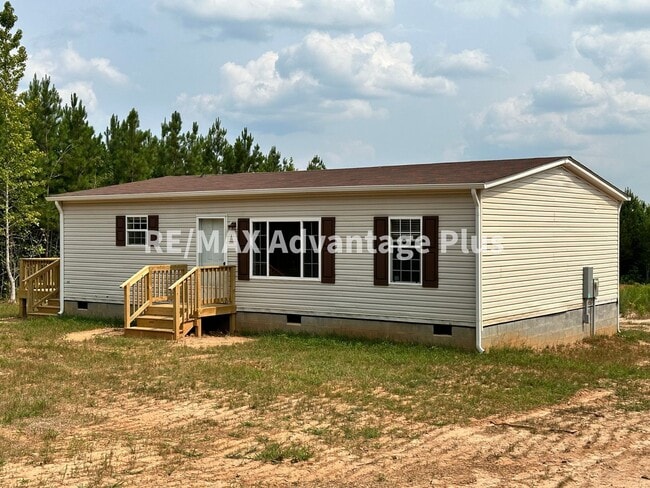property at 4998 Darlington Heights Rd