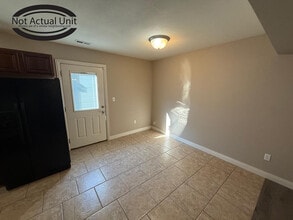 1742 N Orie Dr in Columbia, MO - Building Photo - Building Photo