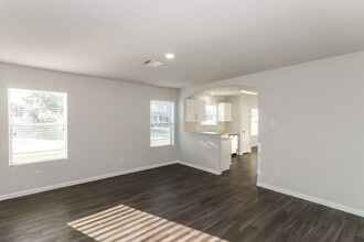 4323 Richmeadow Dr in Houston, TX - Foto de edificio - Building Photo