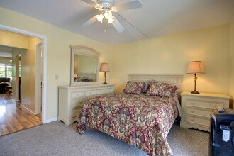 211 Easthampton I, Unit 211 in West Palm Beach, FL - Building Photo - Building Photo