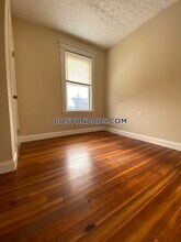 279 Broadway-Unit -2 in Cambridge, MA - Building Photo - Building Photo