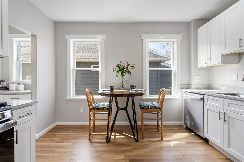 172 Beech St in Belmont, MA - Building Photo