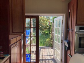 1390 Dwight Way in Berkeley, CA - Building Photo - Building Photo