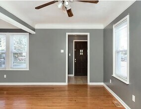 17916 Grove St in Roseville, MI - Building Photo - Building Photo