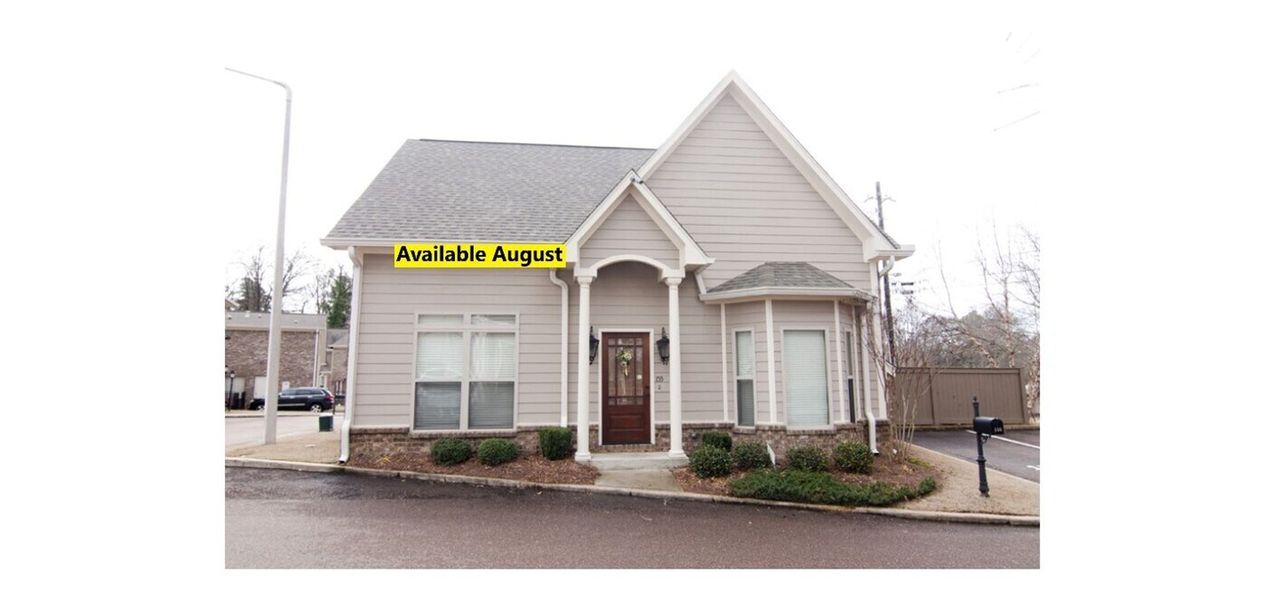 155 Fallsgrove Dr in Oxford, MS - Building Photo