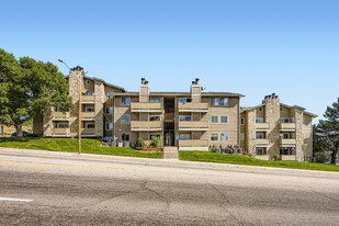 2929 W Floyd Ave, Unit 112 in Denver, CO - Building Photo