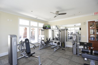 Hunters' Ridge Apartments in Lawrence, KS - Building Photo - Interior Photo