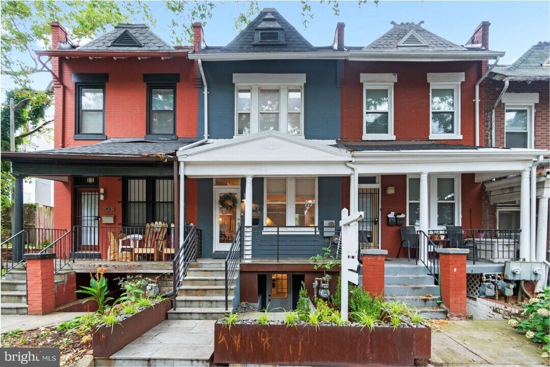 1029 Euclid St NW in Washington, DC - Building Photo
