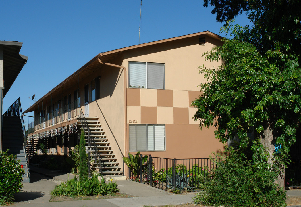 1285 Palm St in San Jose, CA - Foto de edificio