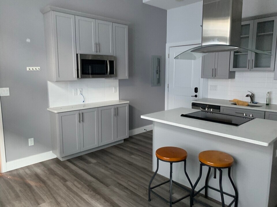 189 Washington St in Chelsea, MA - Building Photo