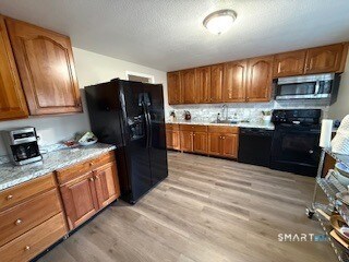 30 Toilsome Ave in Norwalk, CT - Building Photo - Building Photo