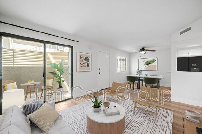 505 St Andrews Rd in Newport Beach, CA - Building Photo - Building Photo