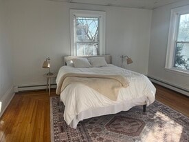14 Auburn St, Unit 1 in Worcester, MA - Building Photo