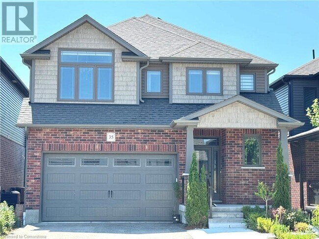 property at 35 Loxleigh Ln