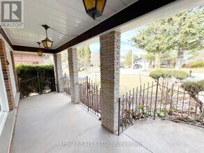 2317 Nikanna Rd in Mississauga, ON - Building Photo - Building Photo