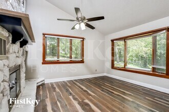 405 Montbrook Dr in O'Fallon, MO - Building Photo - Building Photo