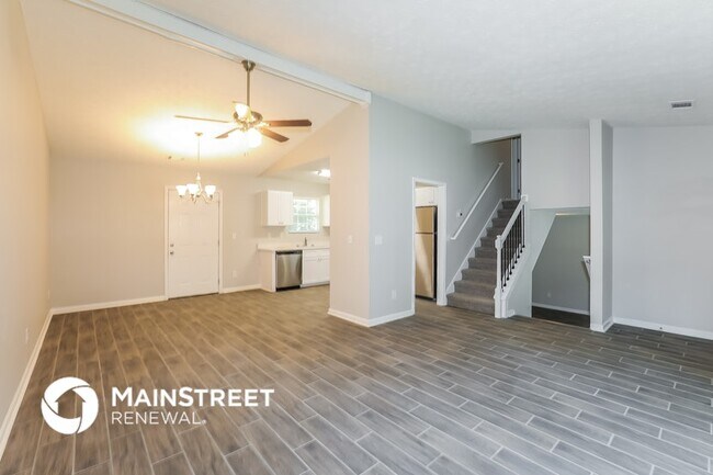 5929 Sara Ashley Ct in Lithonia, GA - Building Photo - Building Photo