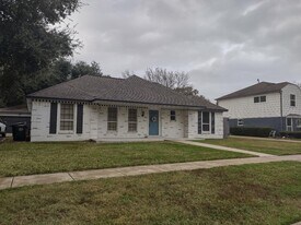 16306 Congo Ln in Jersey Village, TX - Building Photo