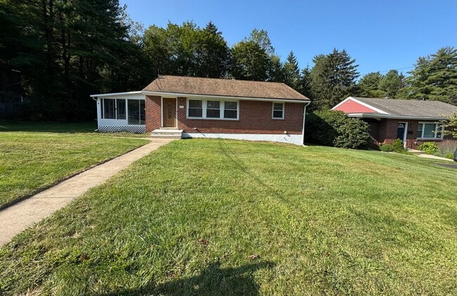 510 S 2nd St in Emmaus, PA - Building Photo - Building Photo