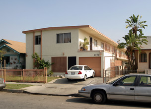 1470 Elm Ave in Long Beach, CA - Building Photo - Building Photo