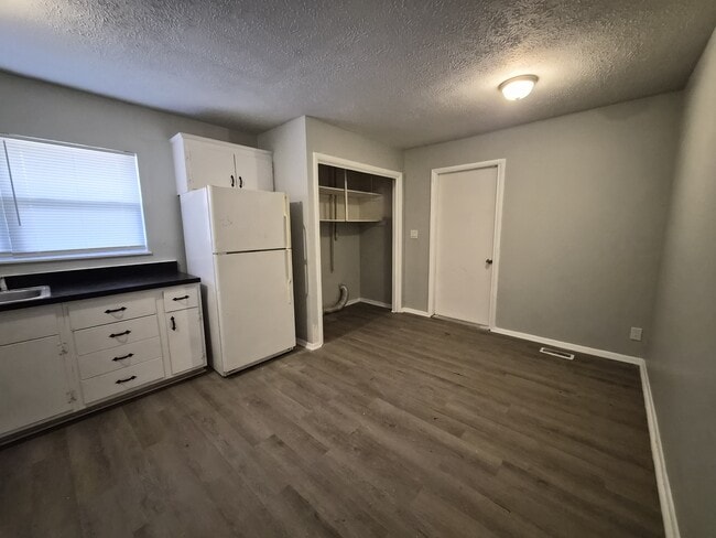 property at 4102 Biscayne Rd