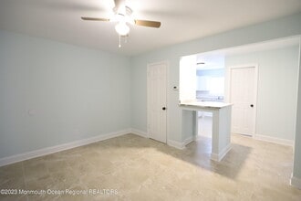 110 Union Ave in Lakehurst, NJ - Building Photo - Building Photo