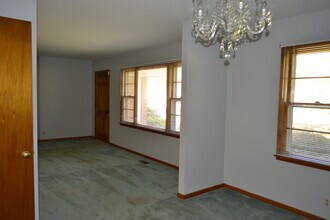 3302 Barton Ave NW in Huntsville, AL - Building Photo - Building Photo