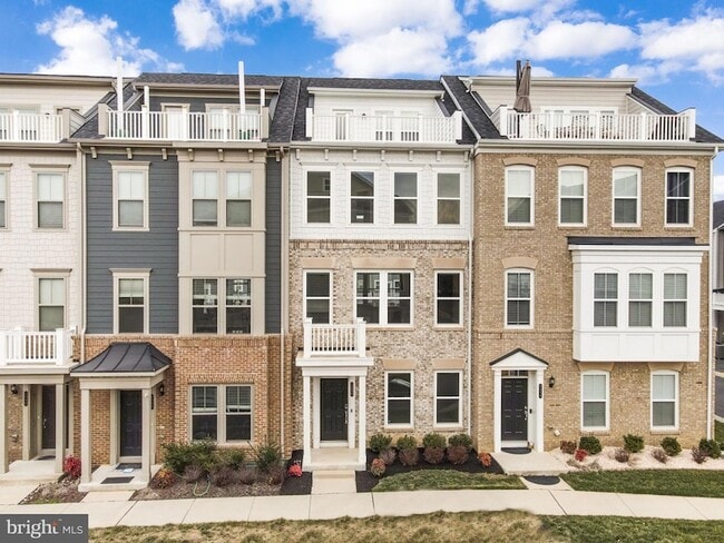 property at 2056 Alder Ln