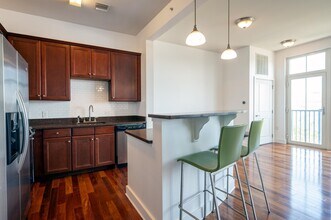 55 Mallory Ave in Jersey City, NJ - Foto de edificio - Building Photo