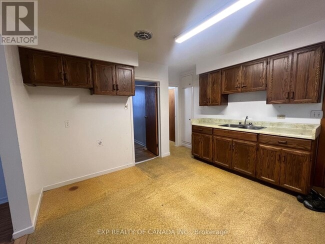 82 Dwyer Ave in Timmins, ON - Building Photo - Building Photo