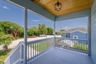 2315 36th St in Galveston, TX - Building Photo - Building Photo